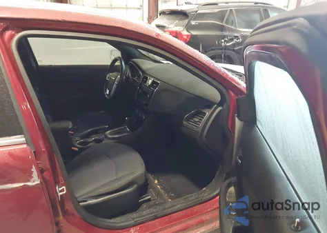 2013 Chrysler 200 Touring из США, поврежденный, VIN 1C3CCBBG4DN715418